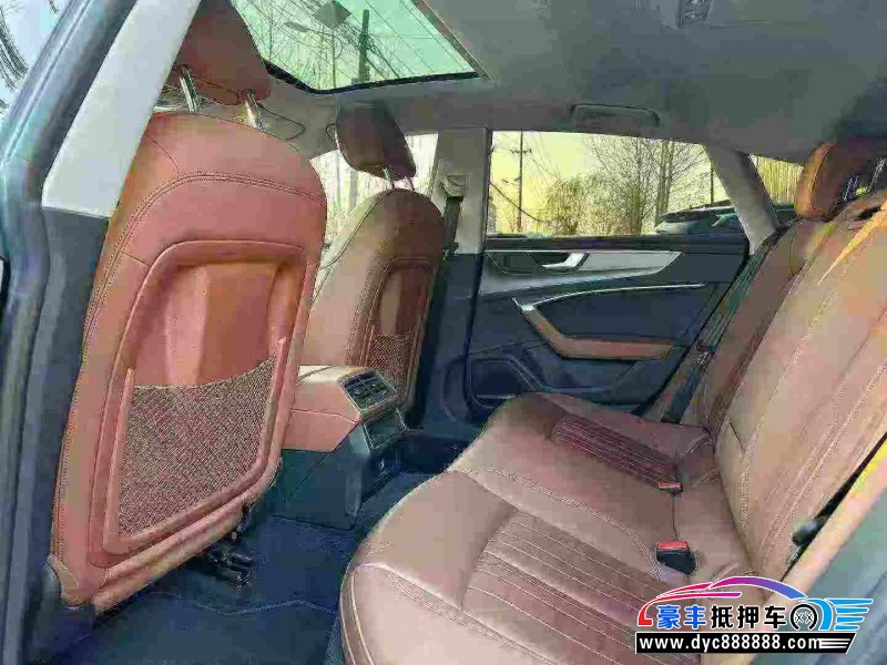 21年奥迪A7轿车抵押车出售