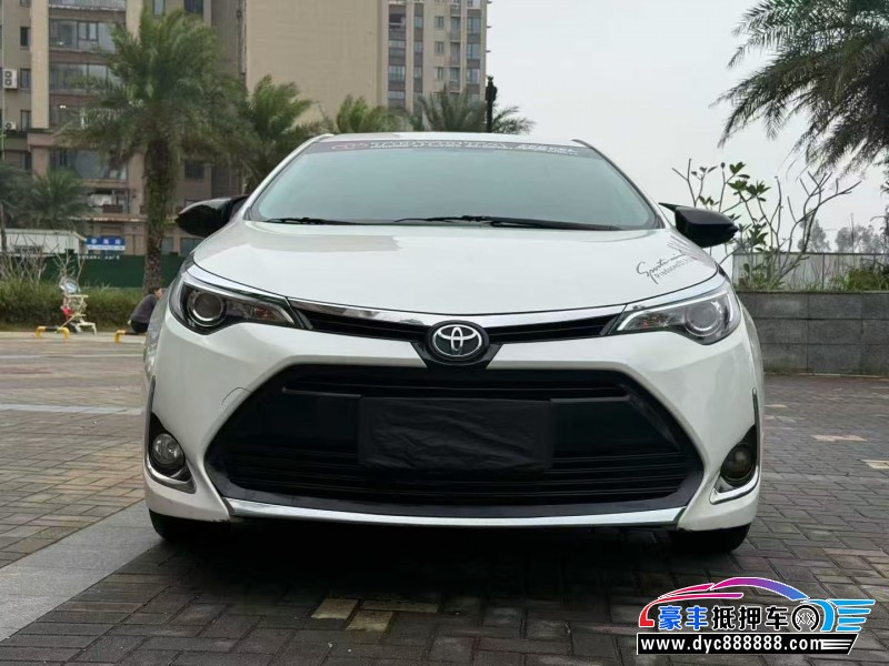 17年丰田雷凌轿车抵押车出售