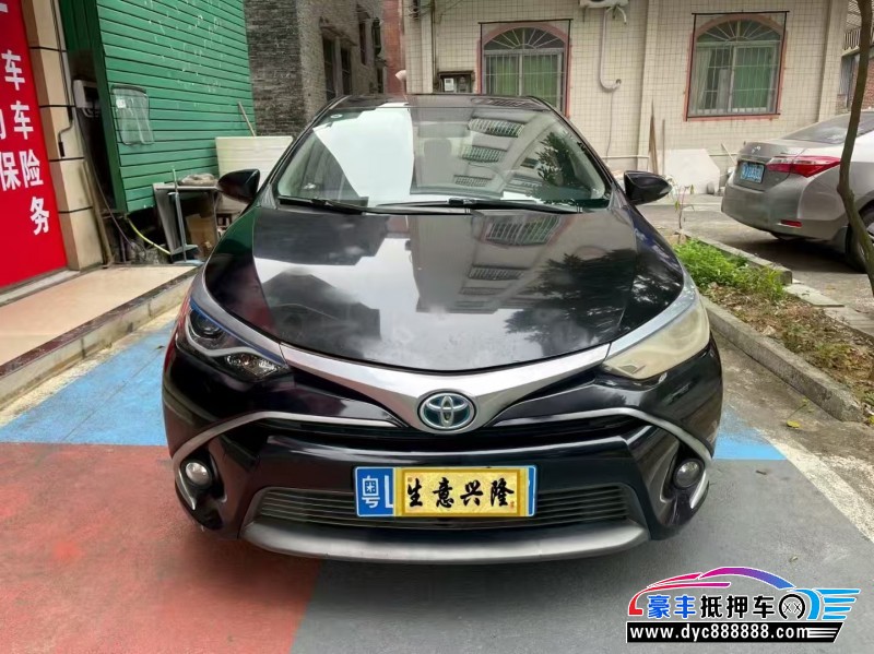 19年丰田雷凌轿车抵押车出售