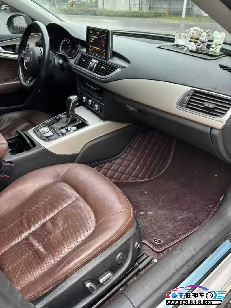 16年奥迪A7轿车抵押车出售