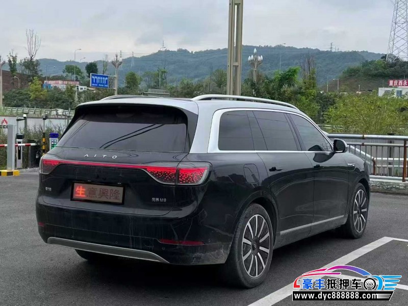 24年华为问界轿车抵押车出售