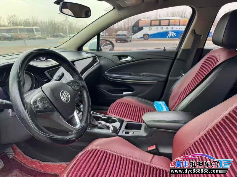 17年别克威朗轿车抵押车出售