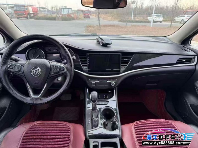 17年别克威朗轿车抵押车出售