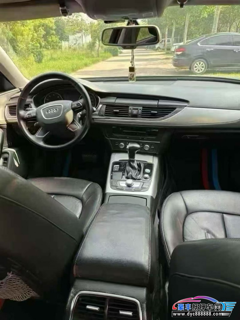 14年奥迪A6L轿车抵押车出售