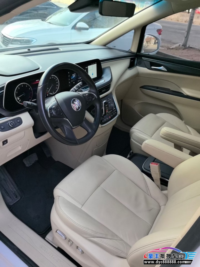 22年别克GL8MPV抵押车出售