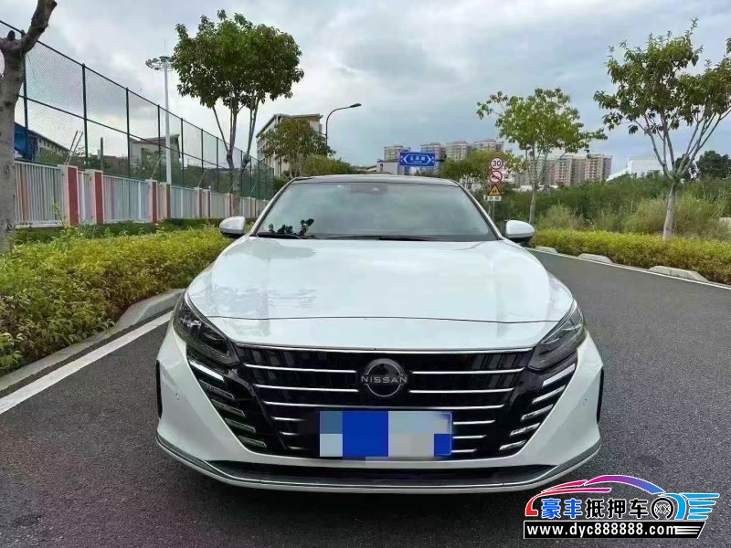 23年日产天籁轿车抵押车出售