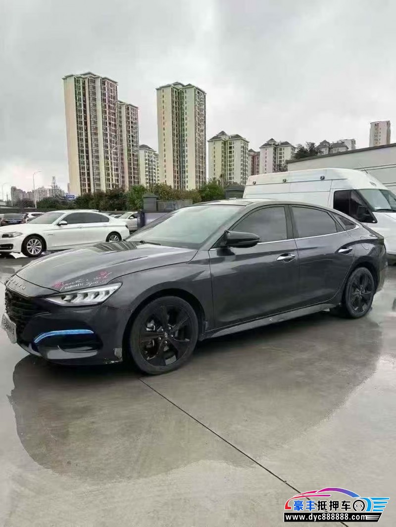 20年现代菲斯塔轿车抵押车出售