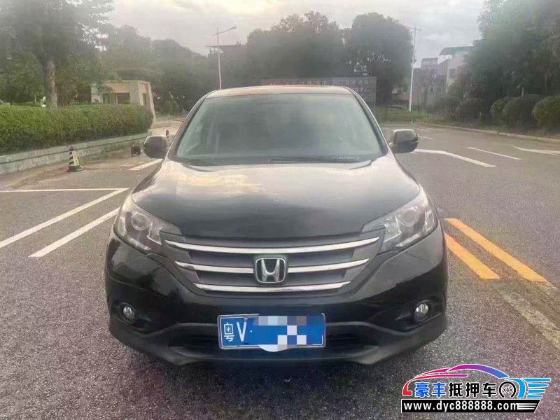 13年本田CR-V轿车抵押车出售