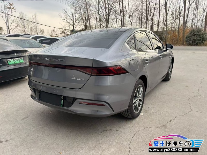 24年比亚迪秦轿车抵押车出售