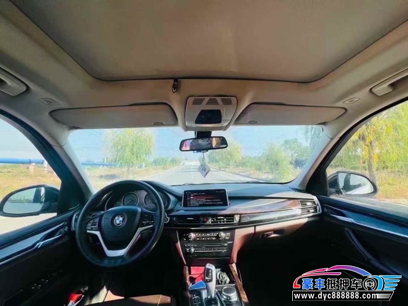 17年宝马X5轿车抵押车出售