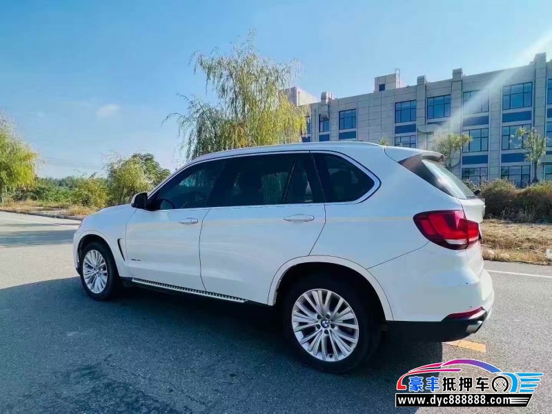 17年宝马X5轿车抵押车出售