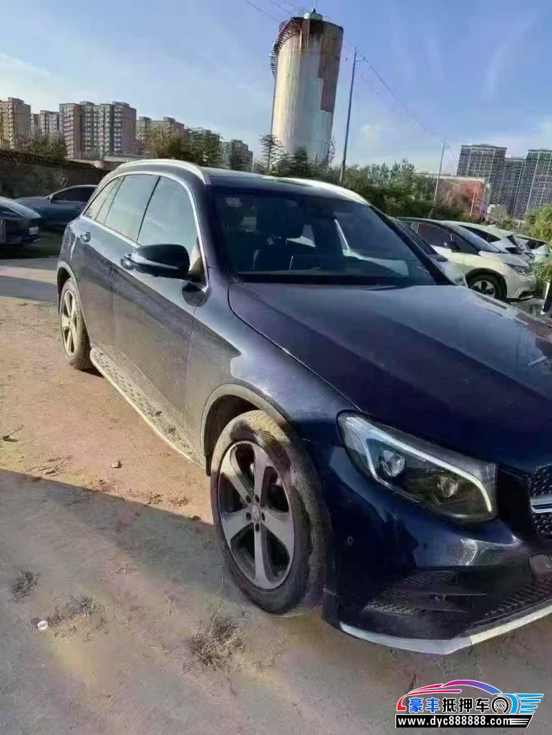 17年奔驰GLCSUV抵押车出售