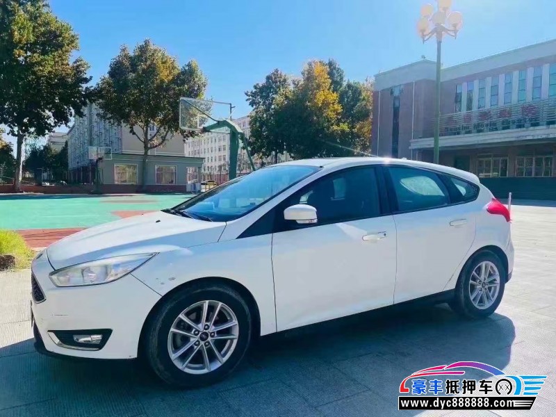 16年福特福克斯轿车抵押车出售
