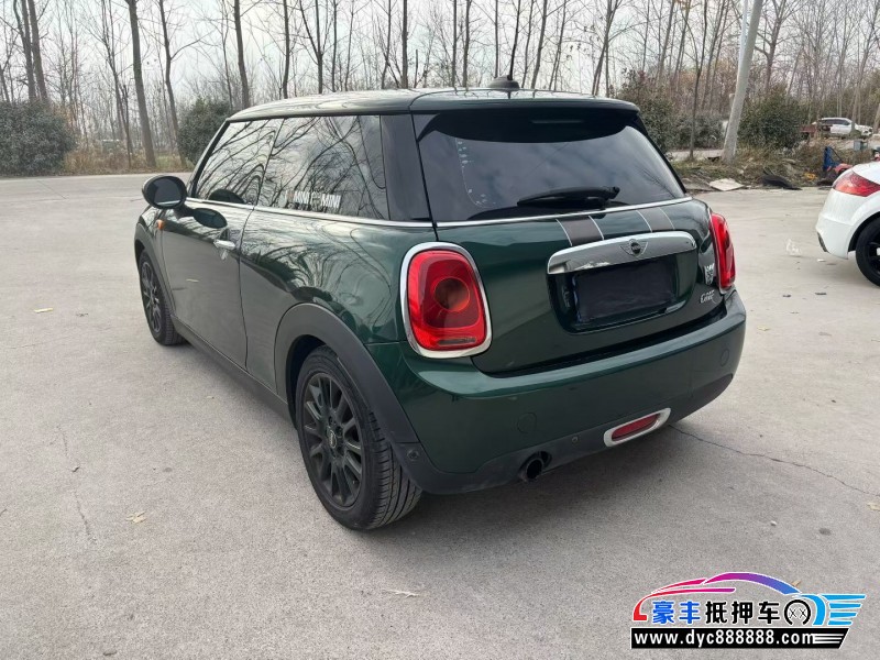 17年宝马MINI轿车抵押车出售