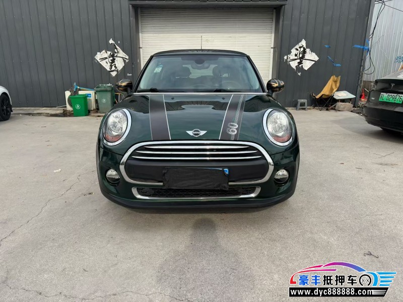 17年宝马MINI轿车抵押车出售