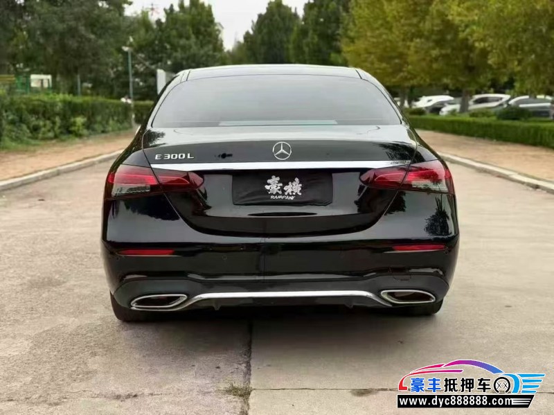 22年奔驰E轿车抵押车出售