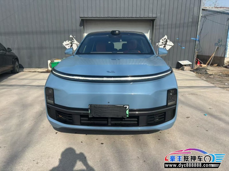 22年理想L9轿车抵押车出售