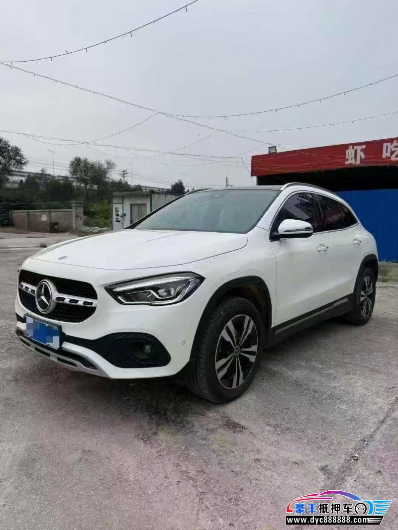 22年奔驰GLA轿车抵押车出售