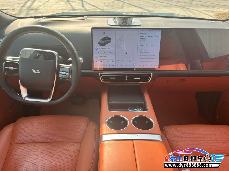 22年理想L9轿车抵押车出售