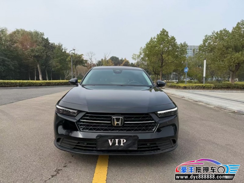 24年本田雅阁轿车抵押车出售