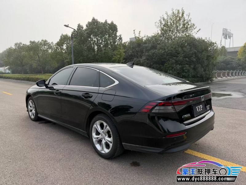 24年本田雅阁轿车抵押车出售