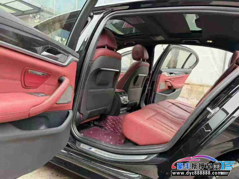 20年宝马5系轿车抵押车出售