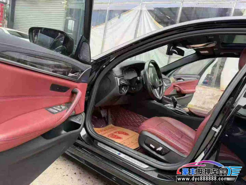 20年宝马5系轿车抵押车出售