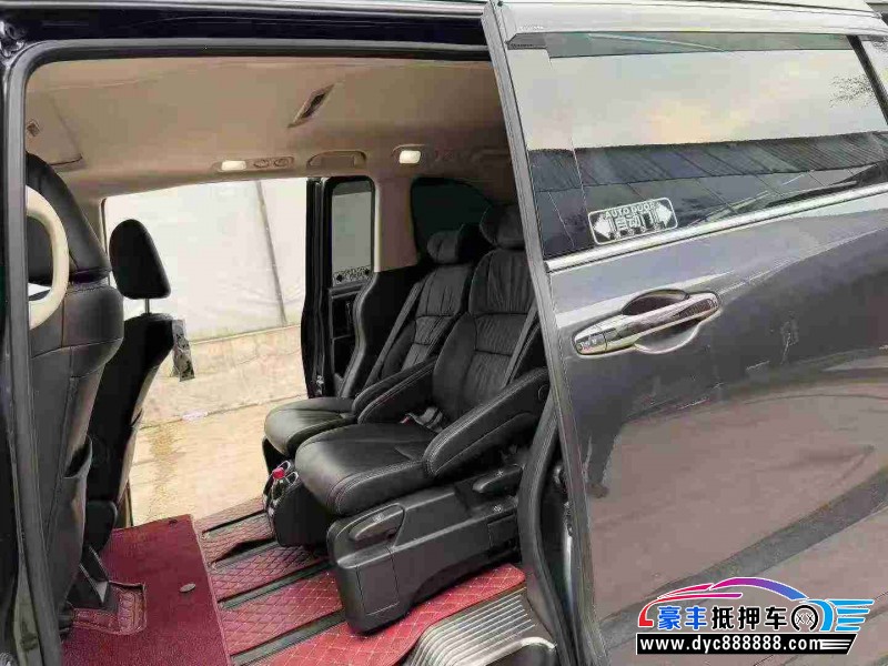 22年本田奥德赛轿车抵押车出售