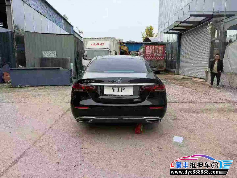 22年奔驰E轿车抵押车出售