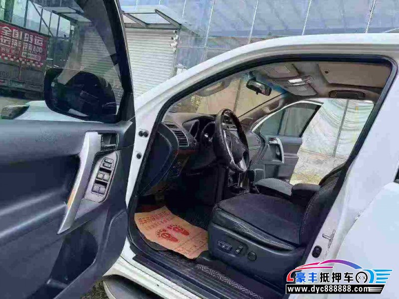 14年丰田普拉多（霸道）轿车抵押车出售