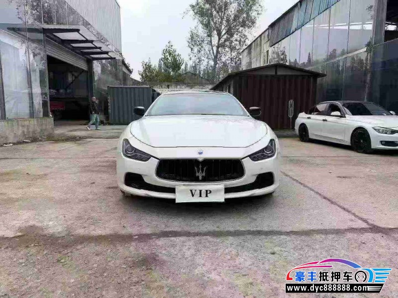 15年玛莎拉蒂Ghibli轿车抵押车出售