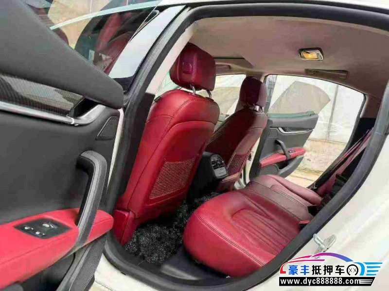 15年玛莎拉蒂Ghibli轿车抵押车出售