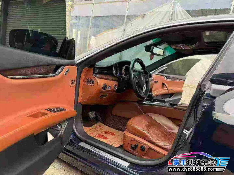 14年玛莎拉蒂总裁轿车抵押车出售