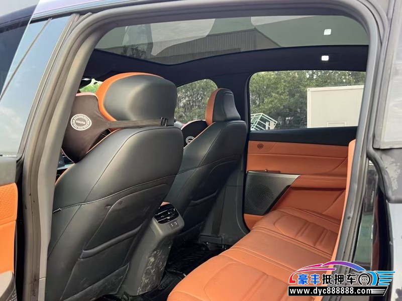 24年东风奕派007轿车抵押车出售