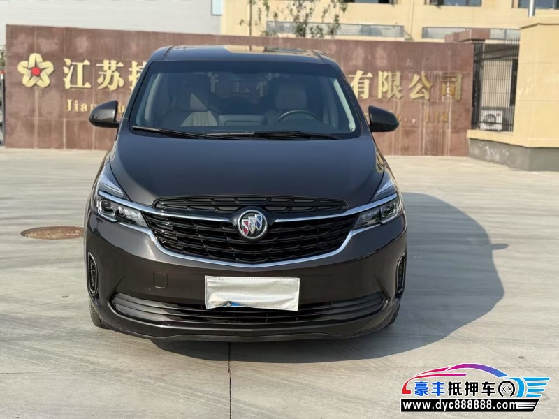 抵押车出售21年别克GL8轿车