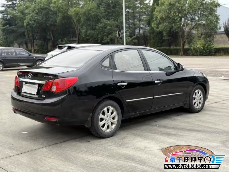 10年现代悦动轿车抵押车出售