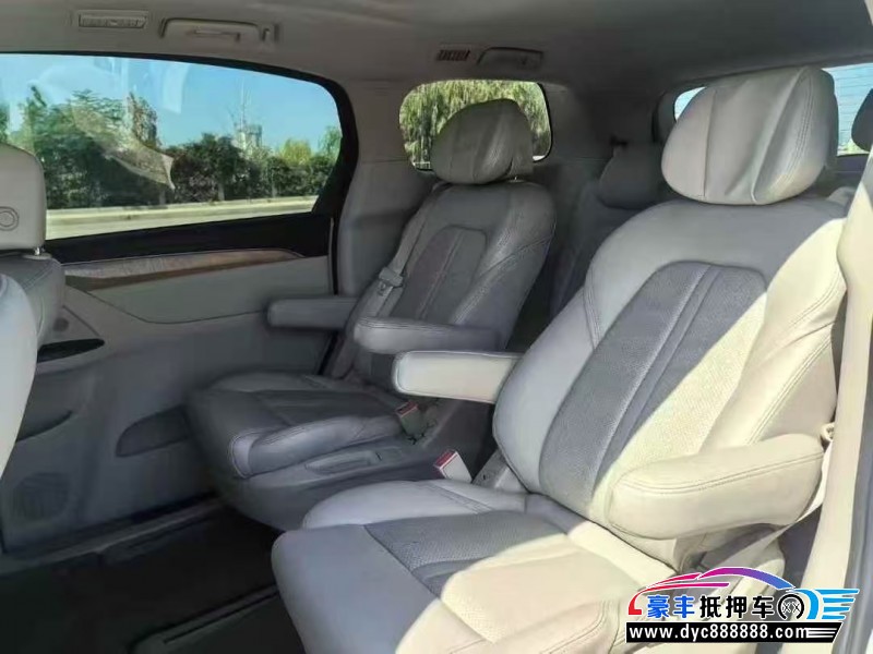 19年别克GL8轿车抵押车出售