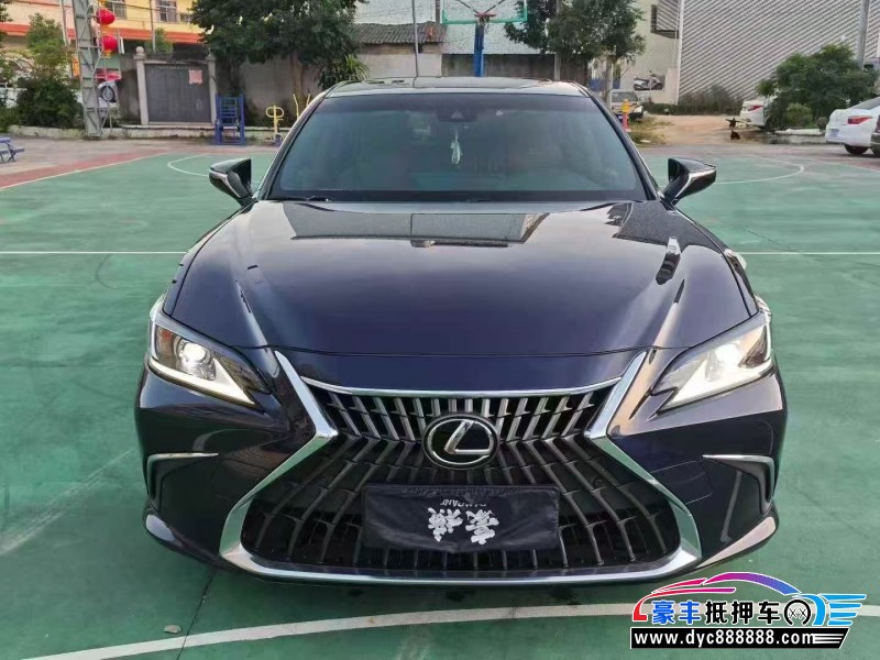 23年雷克萨斯ES轿车抵押车出售
