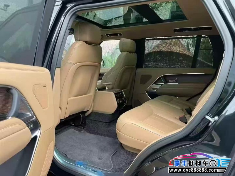 25年路虎揽胜行政轿车抵押车出售