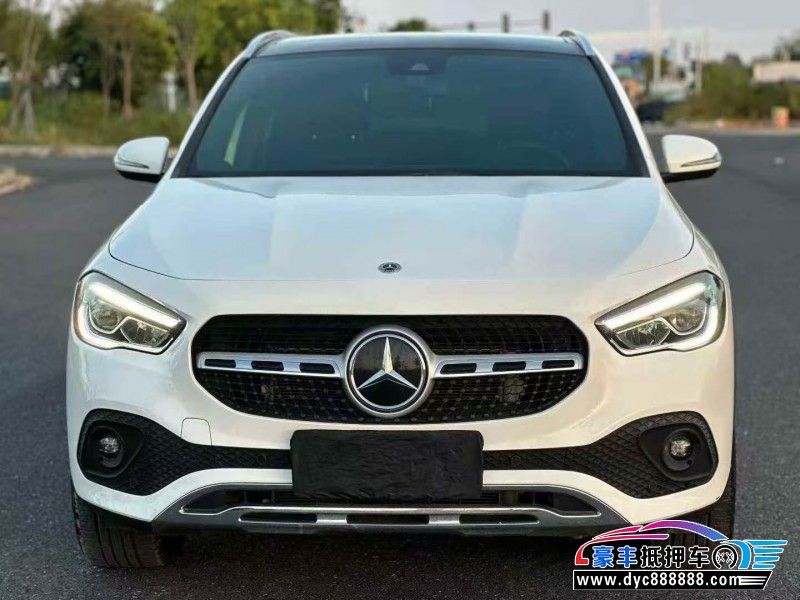 23年奔驰GLA轿车抵押车出售