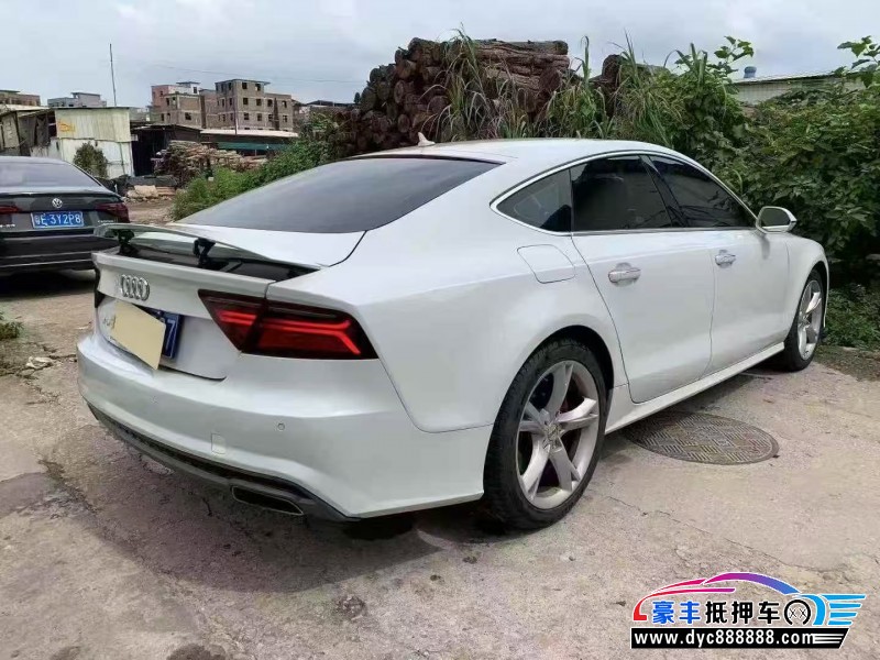 18年奥迪A7轿车抵押车出售