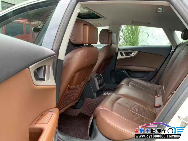 18年奥迪A7轿车抵押车出售