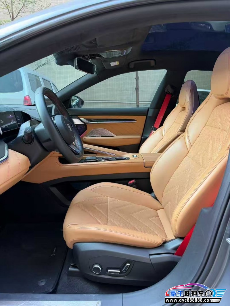 22年极氪001轿车抵押车出售