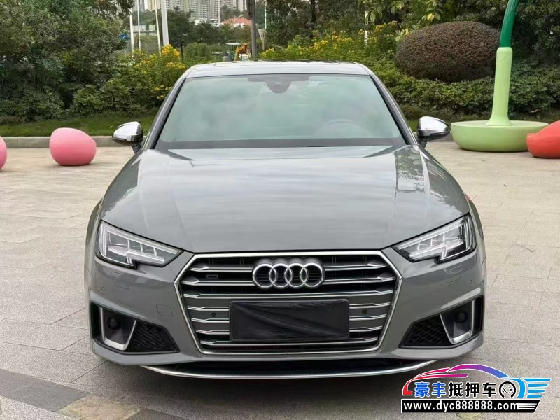 19年奥迪S4轿车抵押车出售