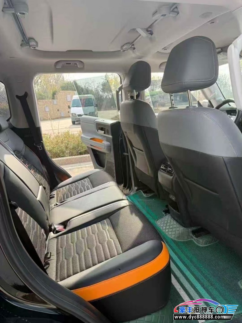 25年北京BJ40轿车抵押车出售