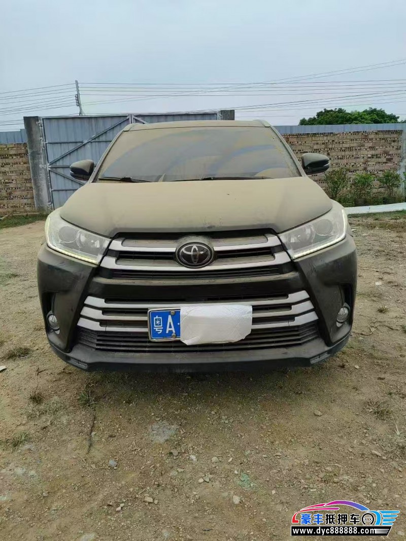 抵押车出售18年丰田汉兰达轿车