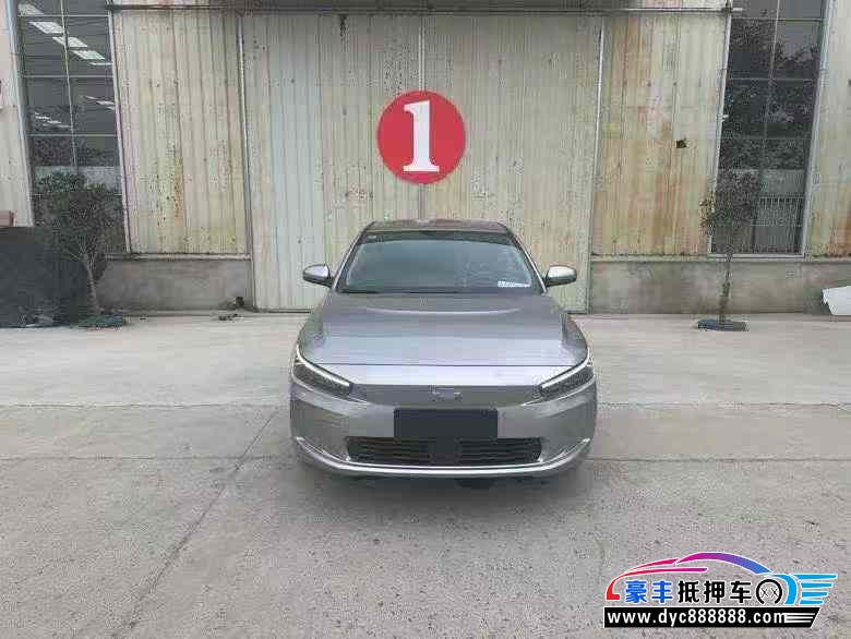 抵押车出售24年吉利几何轿车