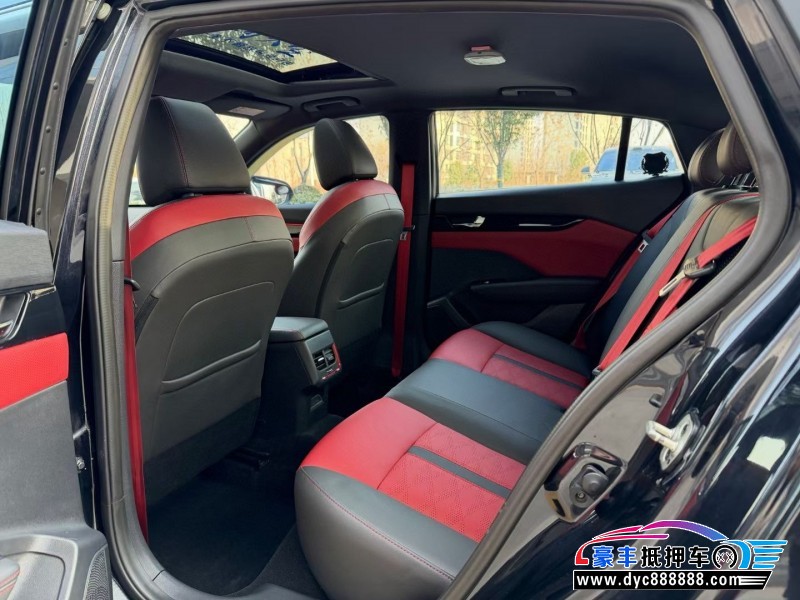 21年东风风神奕炫轿车抵押车出售