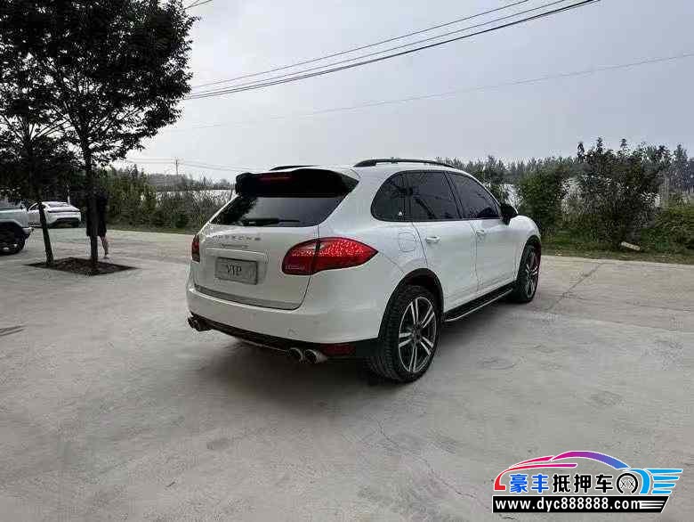 13年保时捷卡宴轿车抵押车出售