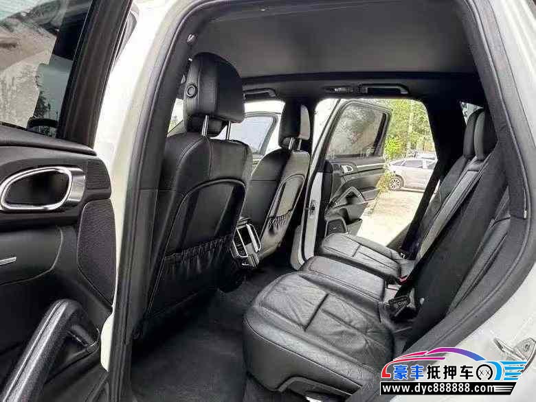 13年保时捷卡宴轿车抵押车出售